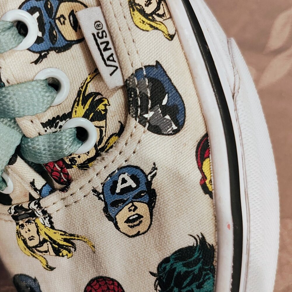 Vans Marvel x Authentic Avengers Off White Canvas Shoes, M 6, W 7.5, Used - Picture 12 of 16